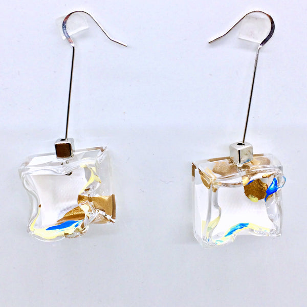 Clear White And Bronze Node Art Cube Earrings.01