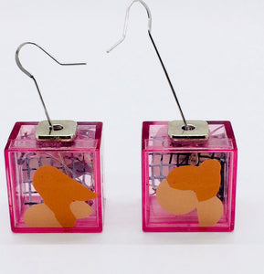 Red Node Art Cube  Earrings.01